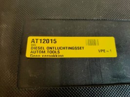 AT12015 diesel ontluchtingsset  (2)